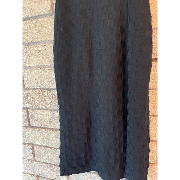 Urban Outfitters Black Textured Sleeveless Midi Dress M Womens Stylish Comfortab - Picture 2 of 8